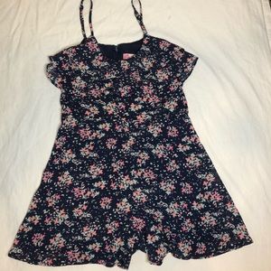 Candie’s Spaghetti Strap Blue Floral Romper Size 5